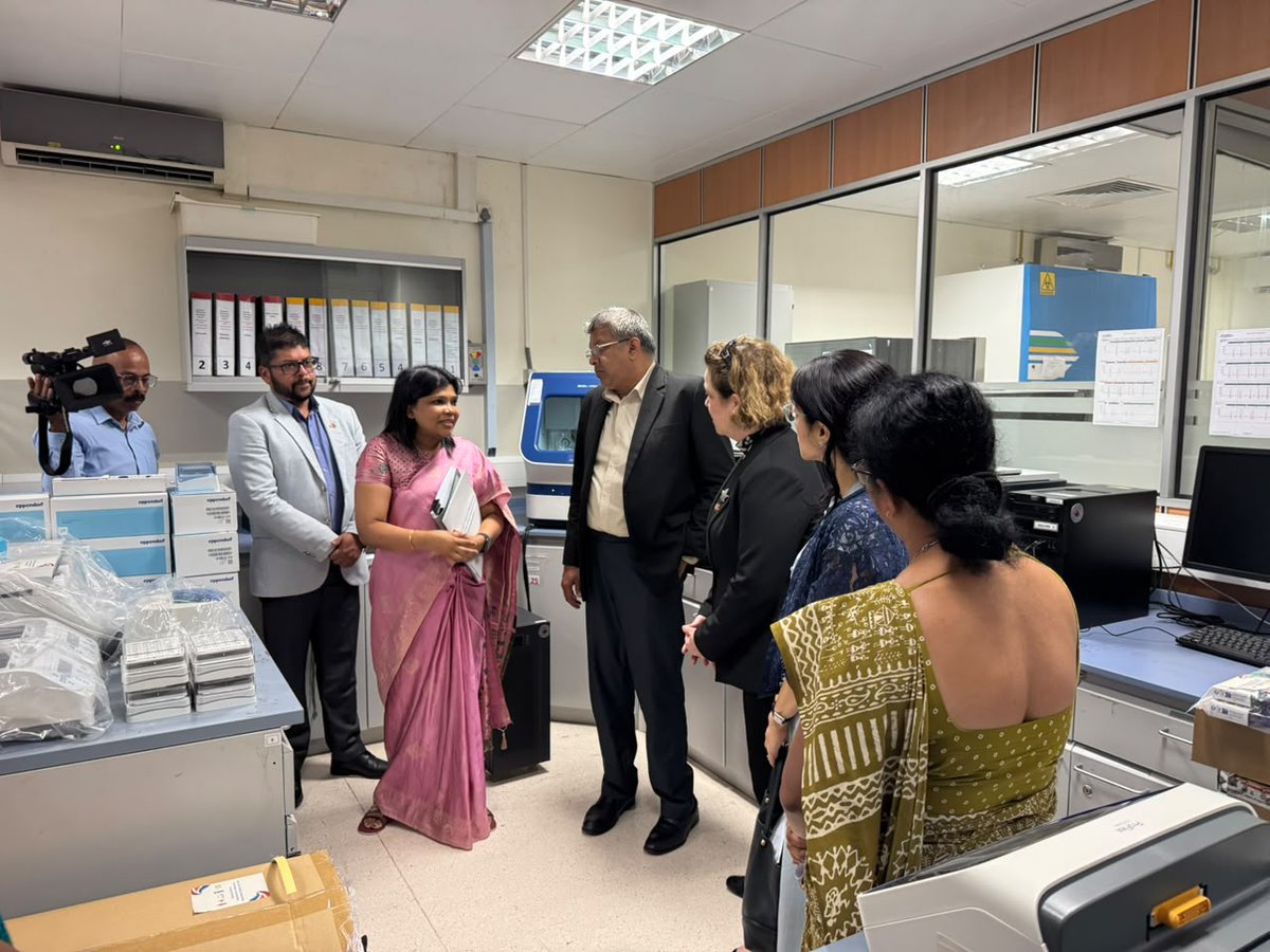 UNDPSriLanka's tweet photo. Today, @UNDP Sri Lanka handed over 17 pieces of critical forensic equipment including an RT-PCR machine and Crime Lite Serology Kit, to the DNA Laboratory of the Government Analyst Department 🧬

This equipment strengthens the accuracy and speed of DNA evidence analysis in SGBV cases, helping clear case backlogs and bring survivors closer to justice.

Handed over by UNDP Resident Representative, @AzusaKubota, to Ms. Kamani Perera, Government Analyst, with Hon. Harshana Nanayakkara, Minister of Justice, and H.E. @IsaboMartin, High Commissioner o Canada.

An initiative as a part of the "Ensuring Justice for Victim Survivors of SGBV in Sri Lanka" project, funded by the @CanHCSriLanka and jointly implemented by UNDP with @UNFPA #SriLanka.

Read: https://t.co/UBnhmQBYtM

@MOJSriLanka @UNDPasiapac