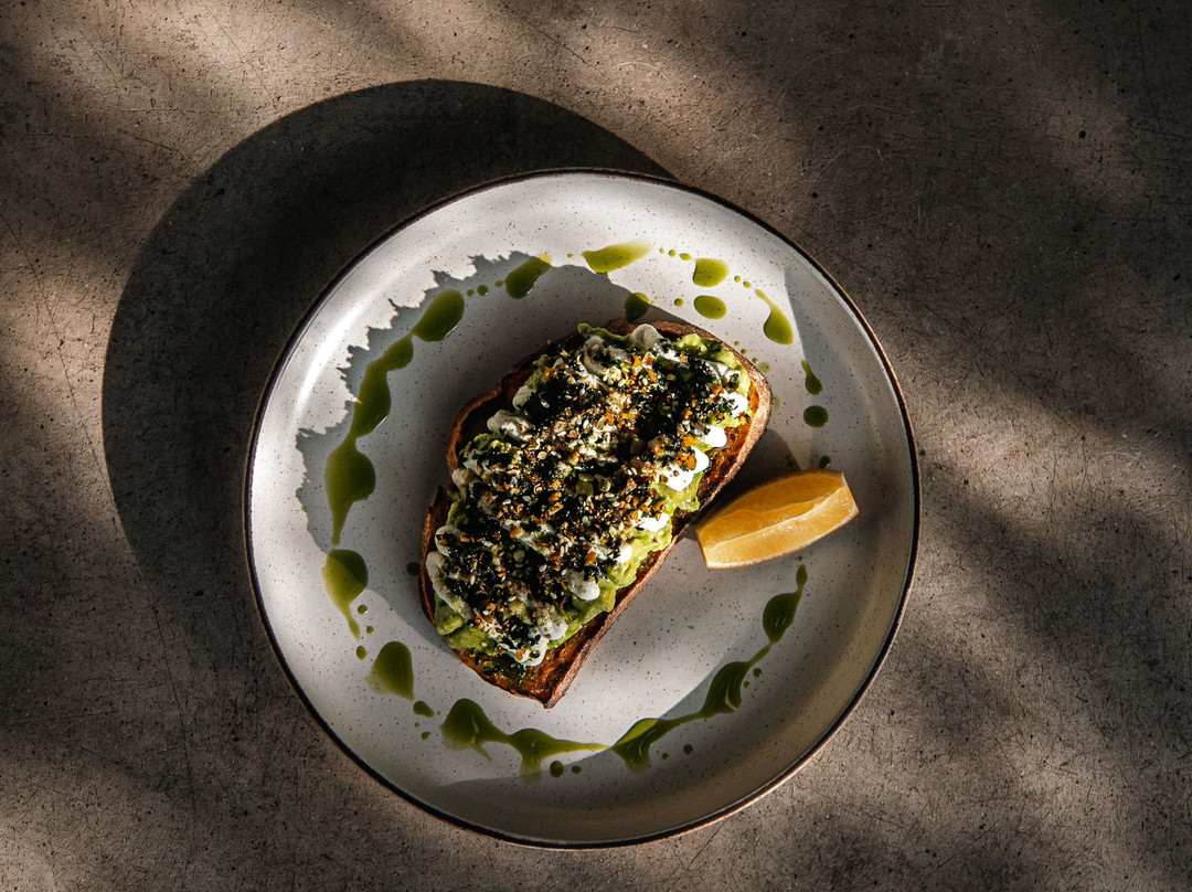 franc182046's tweet photo. [Just whipped up creamy avocado toast with a sprinkle of chili flakes for my lazy Sunday breakfast—simple, delicious, and ready in 5 mins!]， https://t.co/R3p1bhczRB