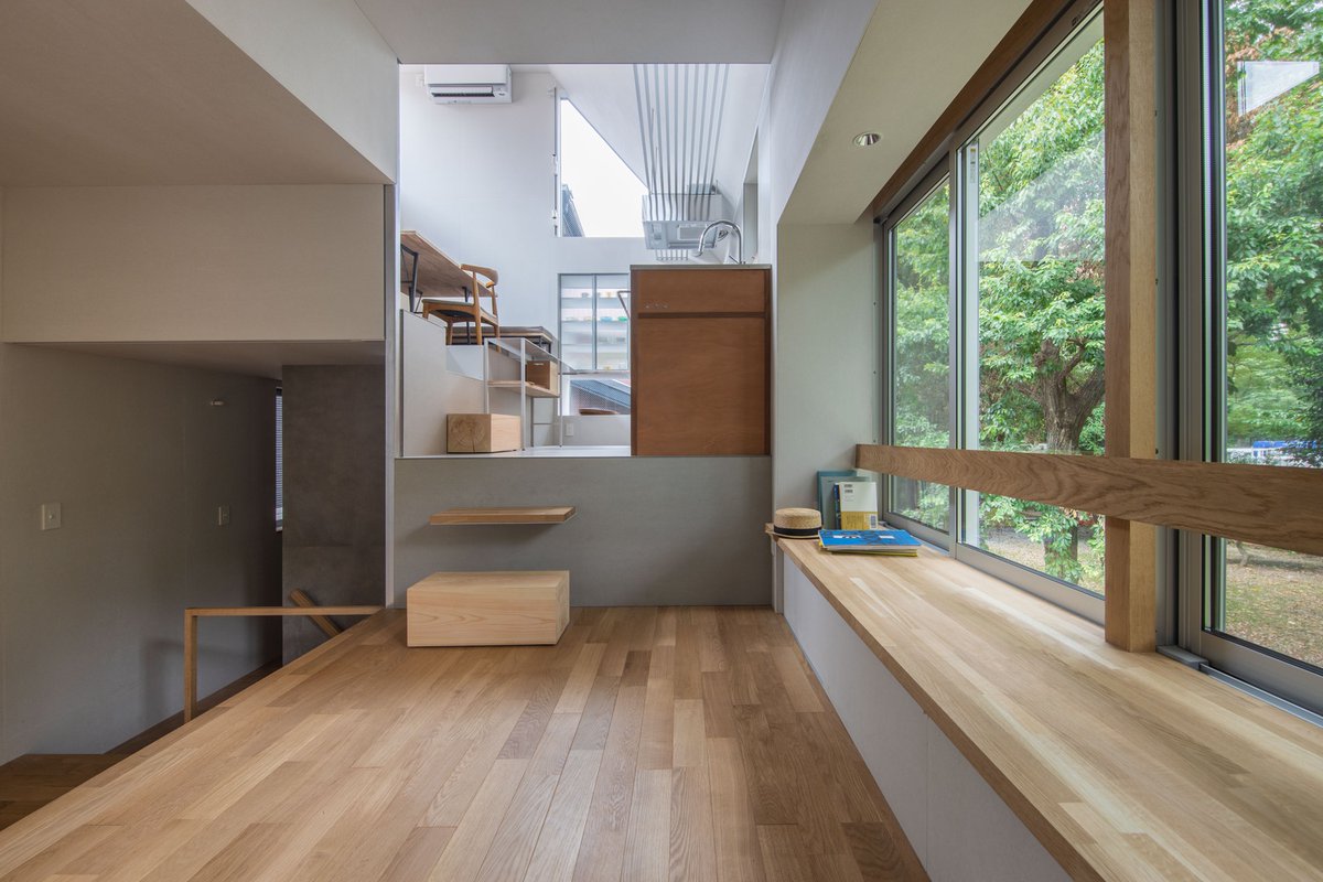 lopedetoledo's tweet photo. Los malabares que hacen en Tokio para construir en parcelas ridículamente pequeñas son dignos de estudio. En este caso, la vivienda solo tiene 24 m².

[Casa en Musashi-koyama, Yo Shimada] https://t.co/SokxP006fQ