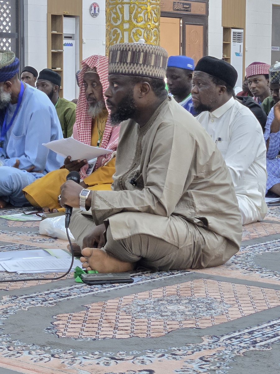 AlhafizNafiu's tweet photo. Daura day 2

Jibwis Islamic center Guzape in collaboration with the Saudi Arabian Embassy. https://t.co/qGtiTOvMo2