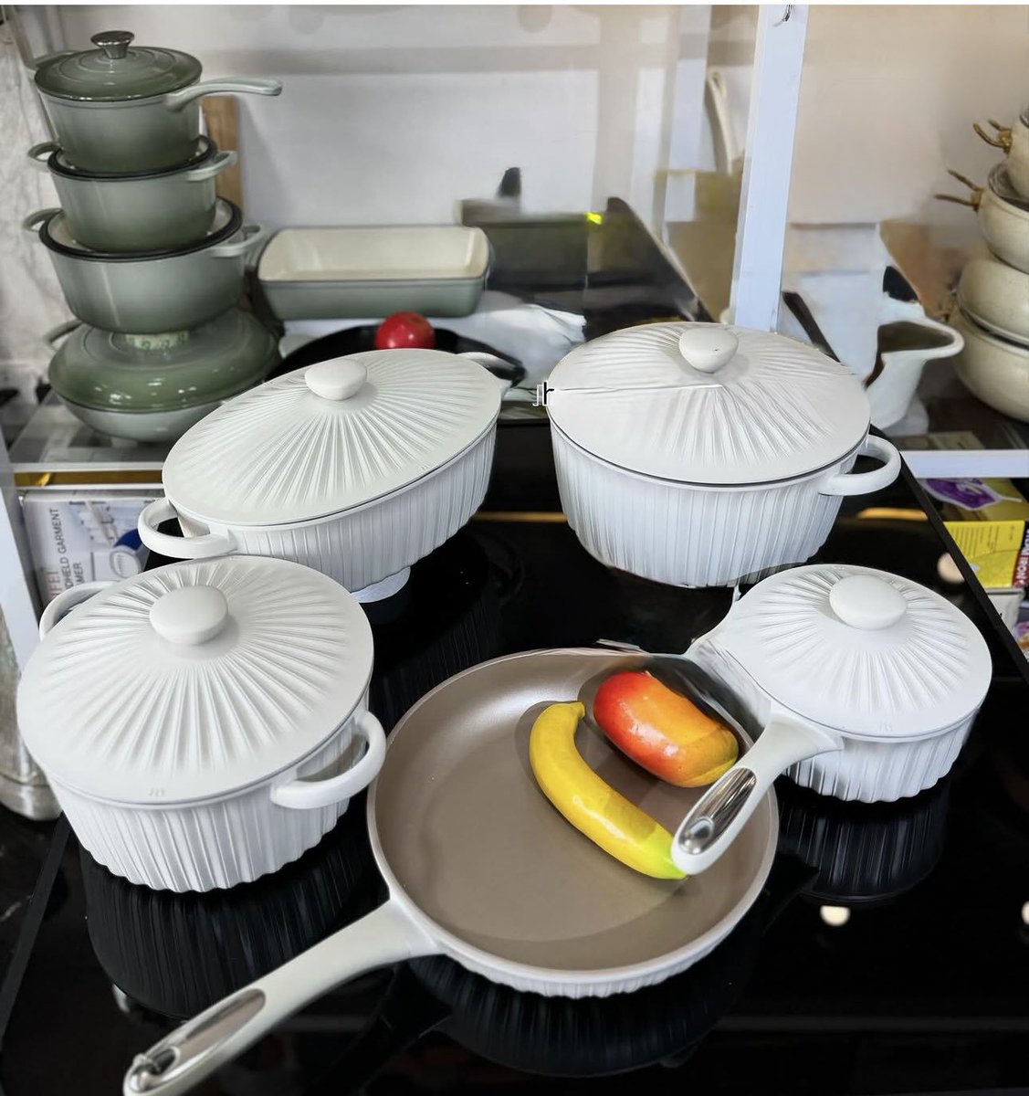 Kitchenatease's tweet photo. Hi 😊 

Would you be my customer?

Yes or yes 😉

Which item do you need in your kitchen,send us a DM 👌 https://t.co/CZVXGkNAAe