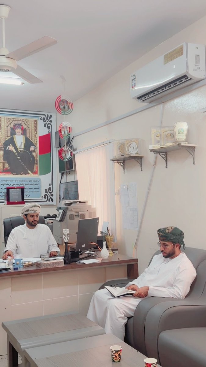 SchoolAndat's tweet photo. استق��لت المدرسة اليوم زيارة الفاضل سعيد ناجي من إدارة التعليم برخيوت، للاطلاع على أوضاع السكنات المدرسية ومتابعة جاهزيتها، والوقوف على مستوى الخدمات المقدمة من الشركات المختصة، بما يسهم في توفير بيئة مناسبة وداعمة لاستقرار الكادر التربوي. https://t.co/WY92iY1o2V