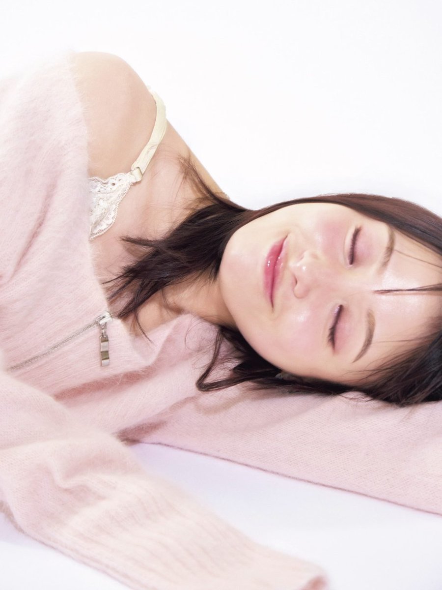 miu_beautylog's tweet photo. あの橋本環奈も眉毛サロンで眉毛整えてもらってるらしいから、毎回この画像見せてお願いしてる🥹 https://t.co/WTHV2XLAJc