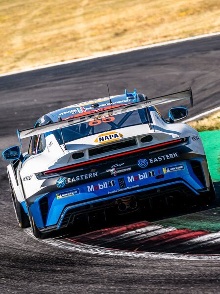 CarreraCupDE's tweet photo. The #Rookie title fight is on! 🏆
With 2️⃣ races remaining, Chester Kieffer leads with 248 points, just 11 ahead of Sam Jongejan. Caleb Sumich sits third on 186 points. It all comes down at the Hockenheimring! 🔥
All standings 👉 https://t.co/0gFzFX1uyQ https://t.co/lX2RWTC3SZ