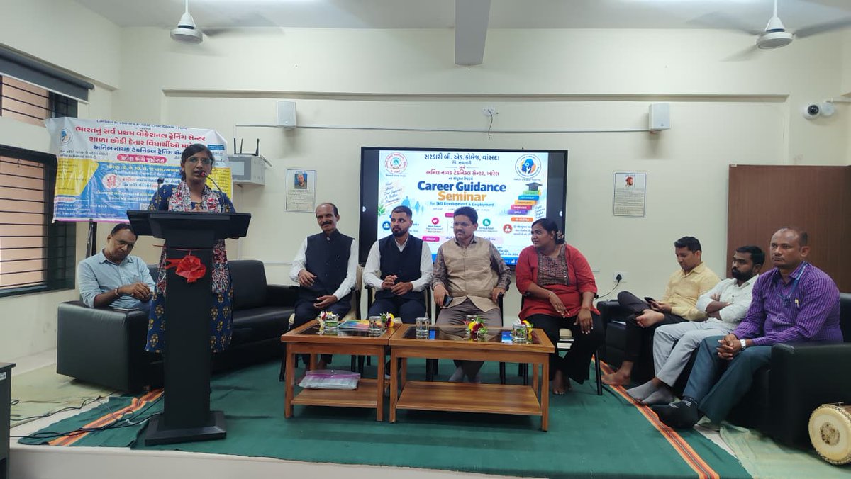gbedvansda's tweet photo. 🎯 Career Guidance Seminar for Skill Development &amp; Employment

Government B.Ed. College, Vansda, in collaboration with Anil Nayak Technical Centre, Kharel, organised a Career Guidance Seminar for Skill Development &amp; Employment on 11 September 2026. https://t.co/bwuAQynlPa