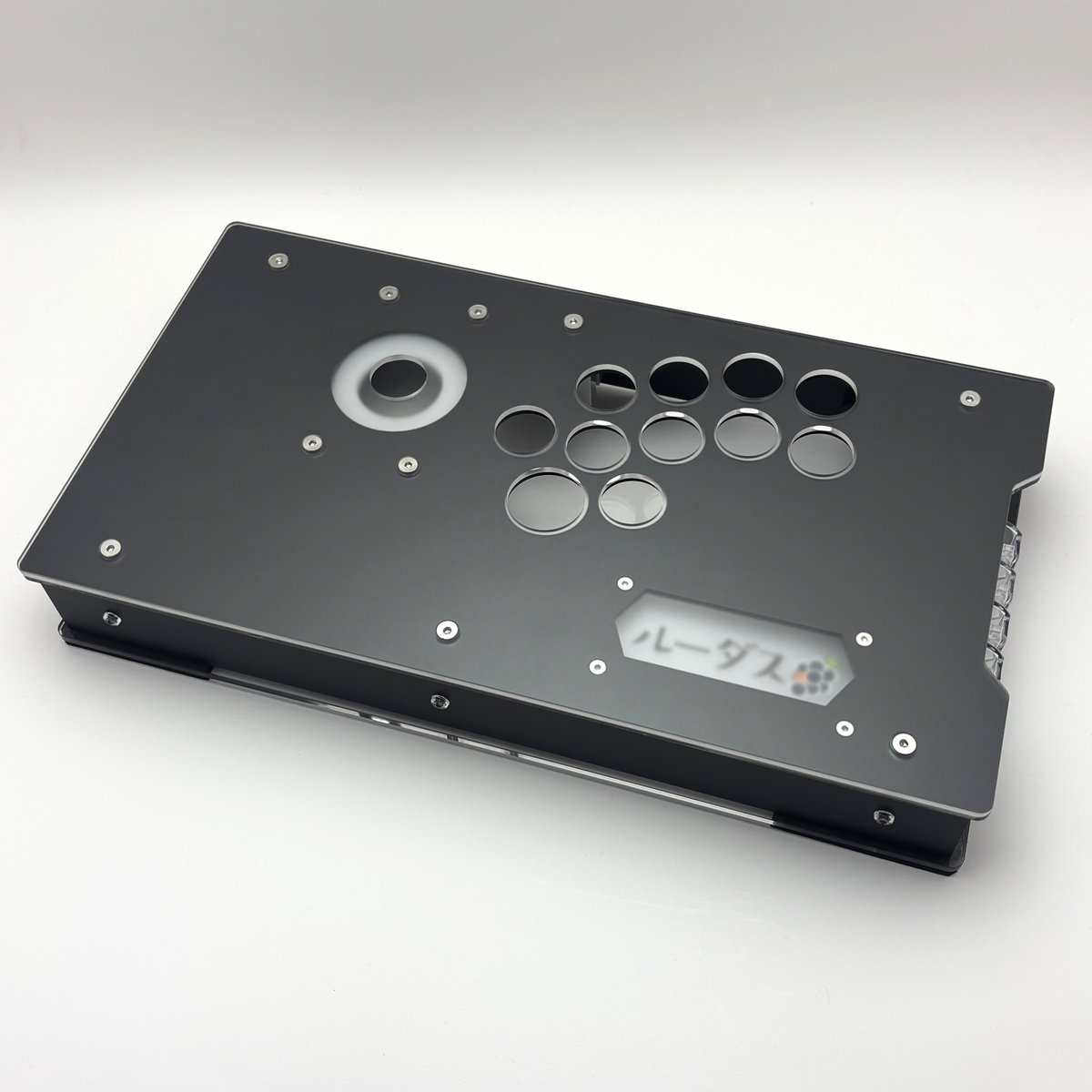 fruitsfactoryjp's tweet photo. #Frucon
Layout : Custom
Size : 360mm x 195mm
Base Panel : Mat Black
Side Frame : Mat Black
Keycap : Crystal Transparent
Connector : Brook
Tag : Type-D / Opal
Spacer : Opal
Weight : 1.2kg
Region : Europe / France https://t.co/2tP36Dtnx5