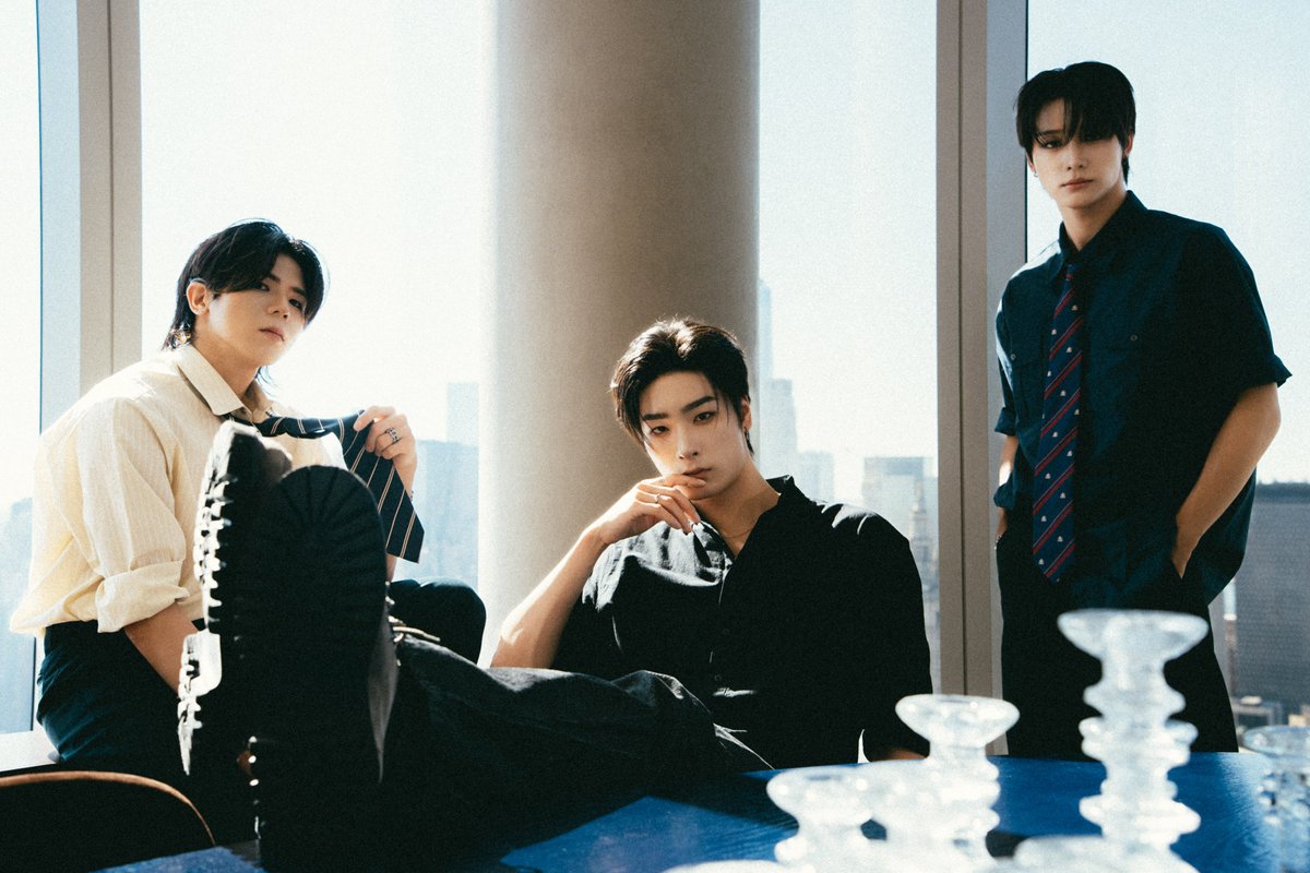 Big_O_cean's tweet photo. Big Ocean (빅오션) Digital Single ’Love Sign‘
Concept Photo 6

#LoveSign
#BigOcean #빅오션
#SexyHandsStandUp #SexyFingersStandUp https://t.co/2PI9SdsoFV