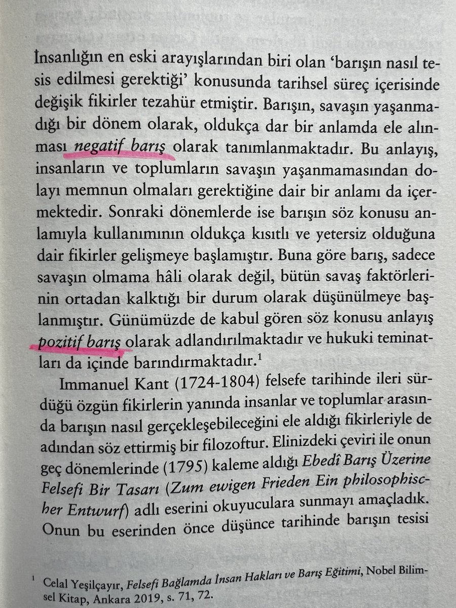 av_mesutozer's tweet photo. @CenapDoc İmmanuel Kant’ın yaklaşık 230 önce yazdığı “ebedi barış üzerine” kitabında negatif barış / pozitif barış ayrımını yapıp, silahların susması negatif barış olarak tanımlanırken, pozitif barış için için atılması gereken adımları sıralamışsınız… https://t.co/xvIDcFChIr