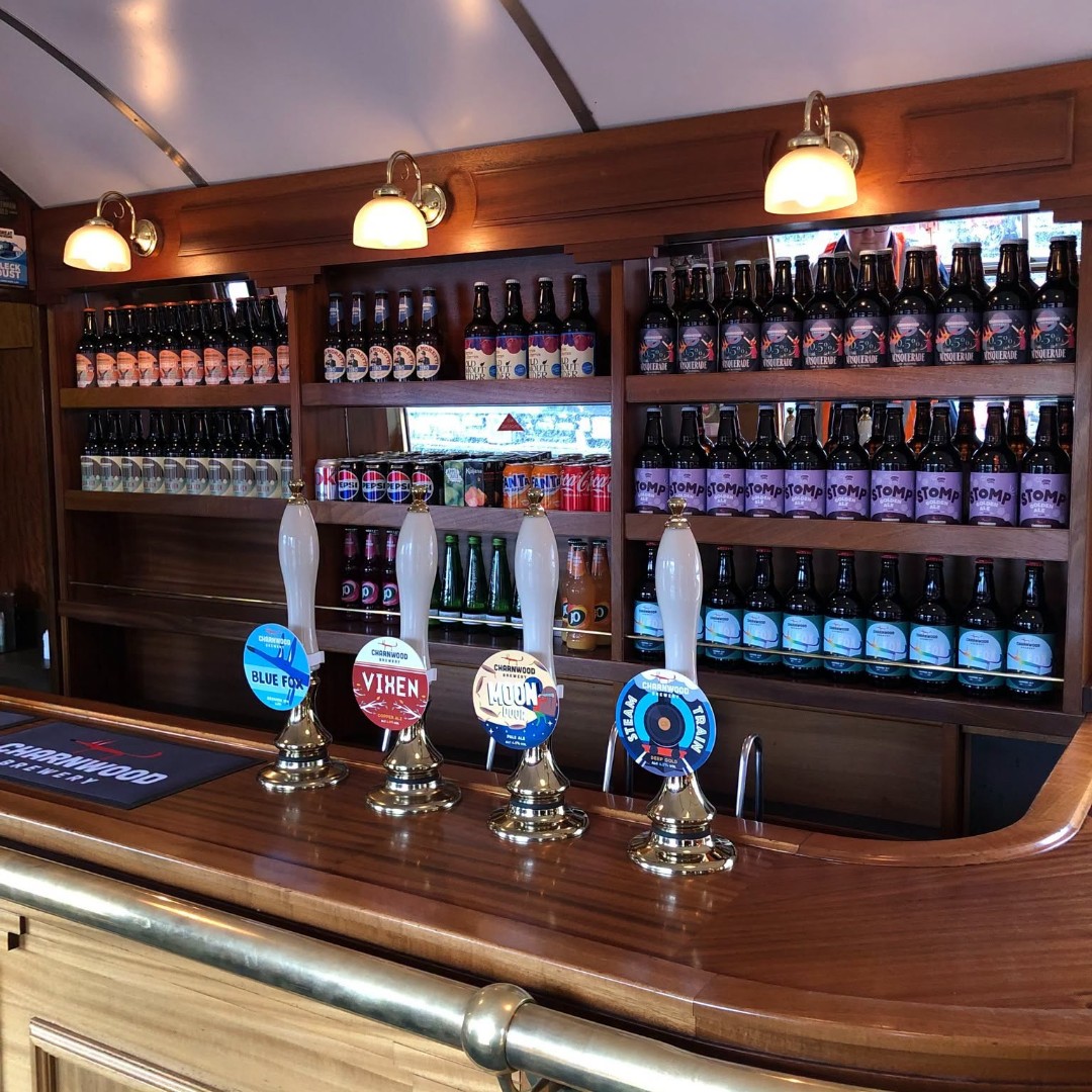 visit_leicester's tweet photo. This weekend is the @GcrGreat Beer, Gin and Cider festival! Running from Thursday to Sunday, try from a huge selection of #realales, #ciders and speciality #gins as you travel along the line aboard their beautifully restored heritage steam and diesel trains. https://t.co/PfYLR3EymC
