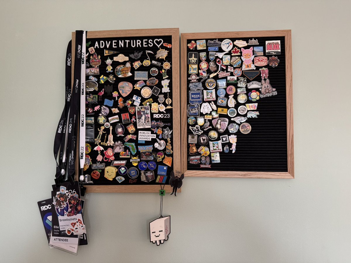 SnowbucketsRBLX's tweet photo. The only cure for #rdc26 blues is adding the pin haul to your collection https://t.co/NwjL0r7LgG