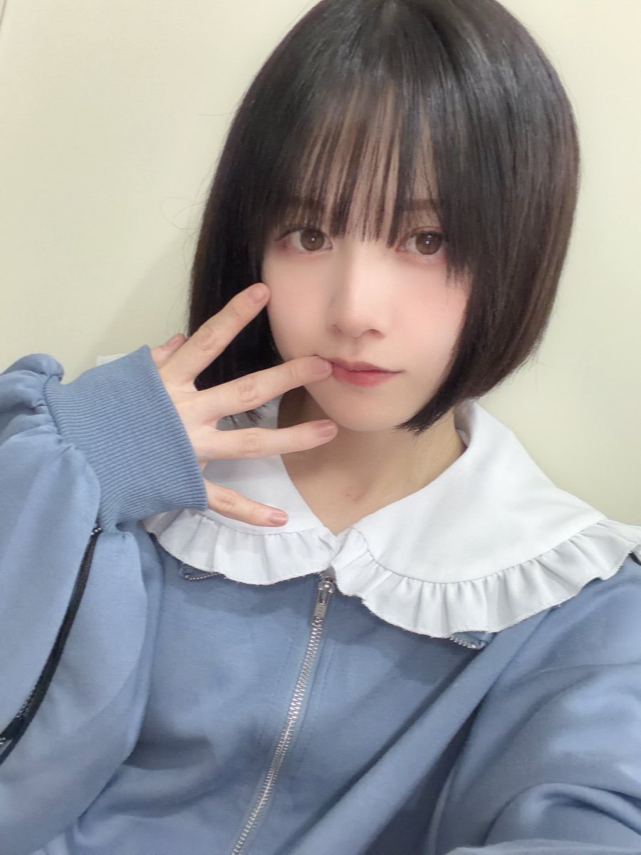 FANFANDUCK9's tweet photo. 本日お誕生日です🪽
生誕イベントをやらせていただけるようになってからそっちに精一杯で誕生日はちょっと忘れそうになるんですが、みんながおめでとうって言ってくれてしあわせです❕ありがとう🤍
愛でいっぱいだよ〜💭だいすき❕ https://t.co/J19mJqbtOr