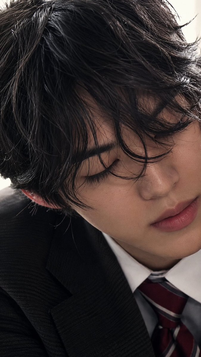 soon5_soon's tweet photo. @Windhamster_ @janicejen222597 Nah.. he's fine..i mean fiiiiineee😍 https://t.co/SMTxfbok8Z