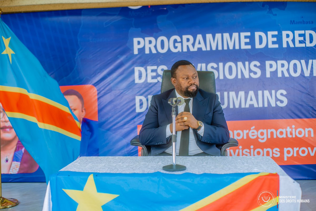 Newsechos4l's tweet photo. Ministre Samuel MBEMBA a clôturé, ce lundi 14 septembre, la retraite d’imprégnation à l’attention des chefs des Divisions provinciales du Ministère des Droits Humains, venus des 26 provinces du pays
Les responsables des Divisions ont reçu des motocycles, ordinateurs, groupes... https://t.co/XbYElERauy