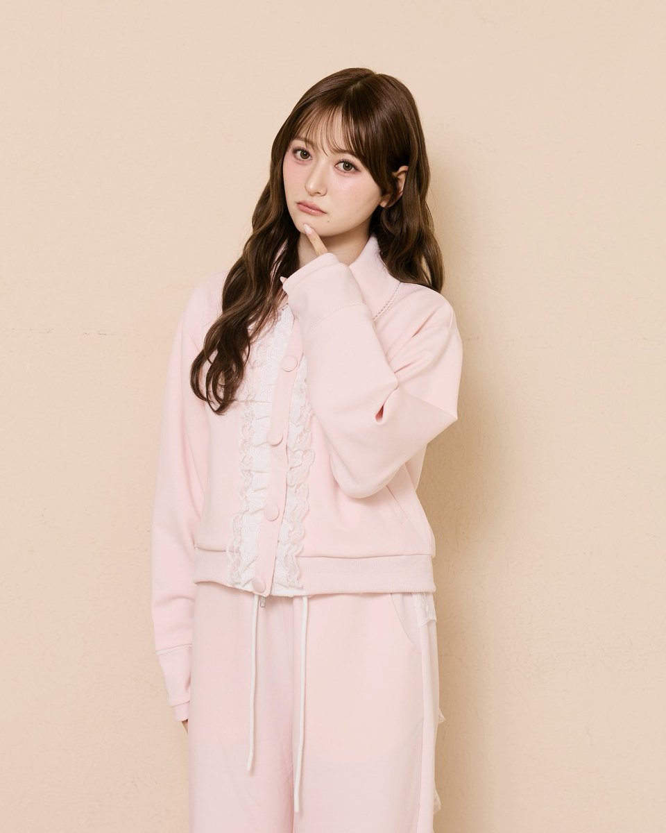 meroir_official's tweet photo. 【Me roir LUMINE EST SHINJUKU POPUP 】

◾︎新色
girly french lace zipup (LIGHT PINK)
girly french lace pants (LIGHT PINK)
girly french lace mini skirt (LIGHT PINK)

※LIGHTPINKは後日WEB販売を予定しております。

#meroir #ミーロワール https://t.co/Aw0j6tYg5W