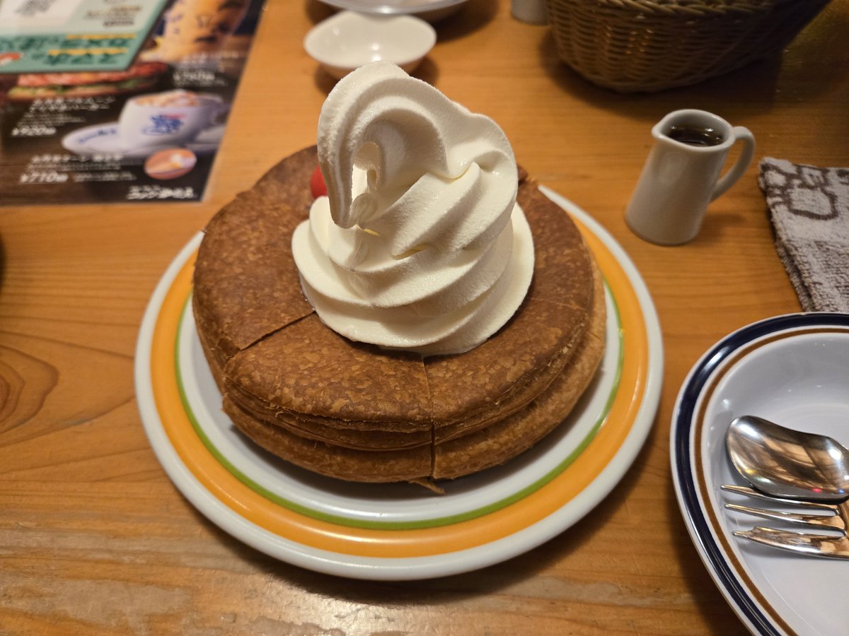 Hana1919082's tweet photo. 甘いもんが食べたいんだよオォォォォ https://t.co/UTu207SGBp