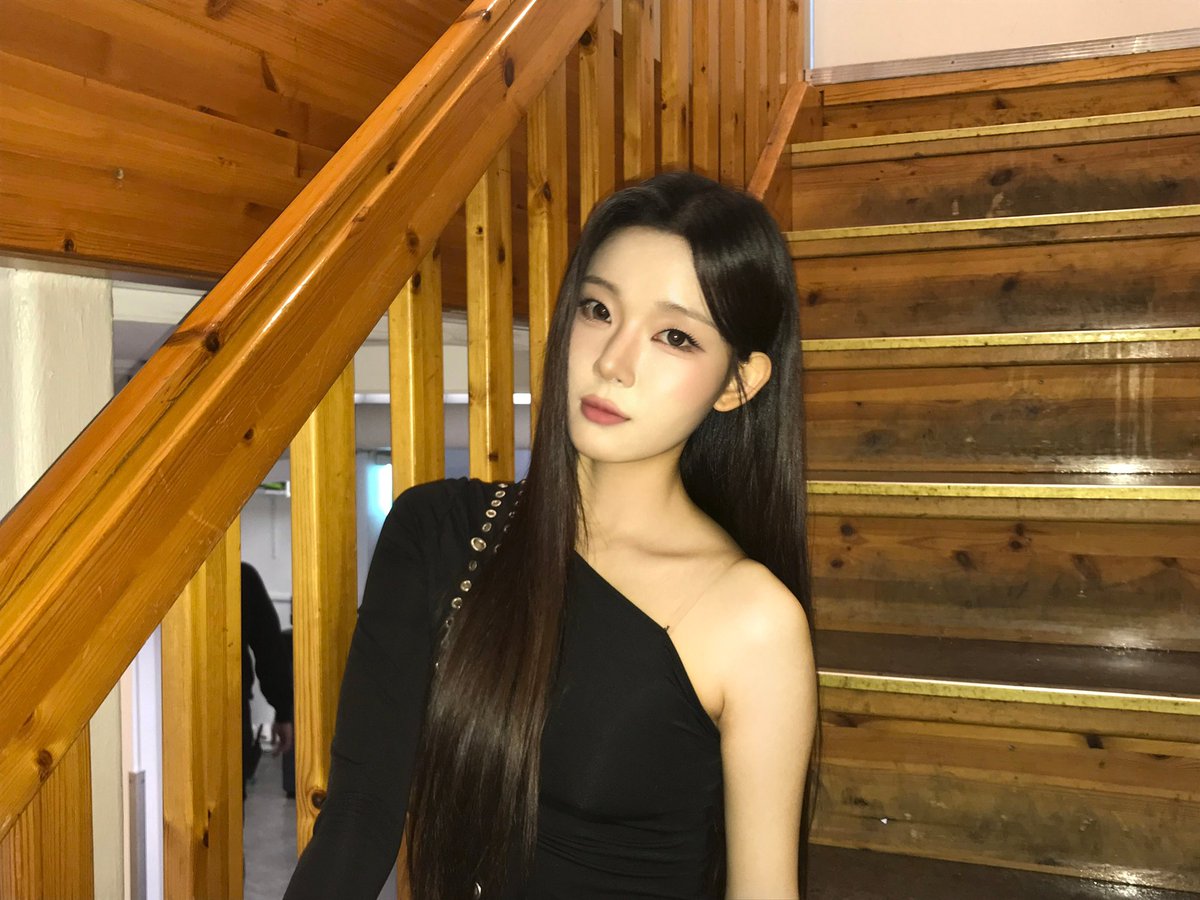 kasiaspics's tweet photo. Plus chat update ♡ #KASIA #카시아 https://t.co/etqOhZdlXa