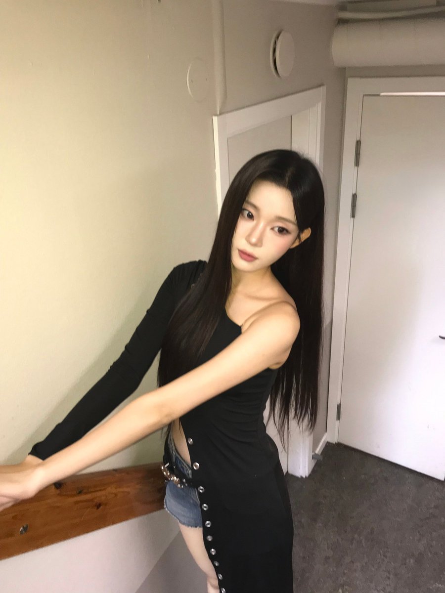 kasiaspics's tweet photo. Plus chat update ♡ #KASIA #카시아 https://t.co/etqOhZdlXa
