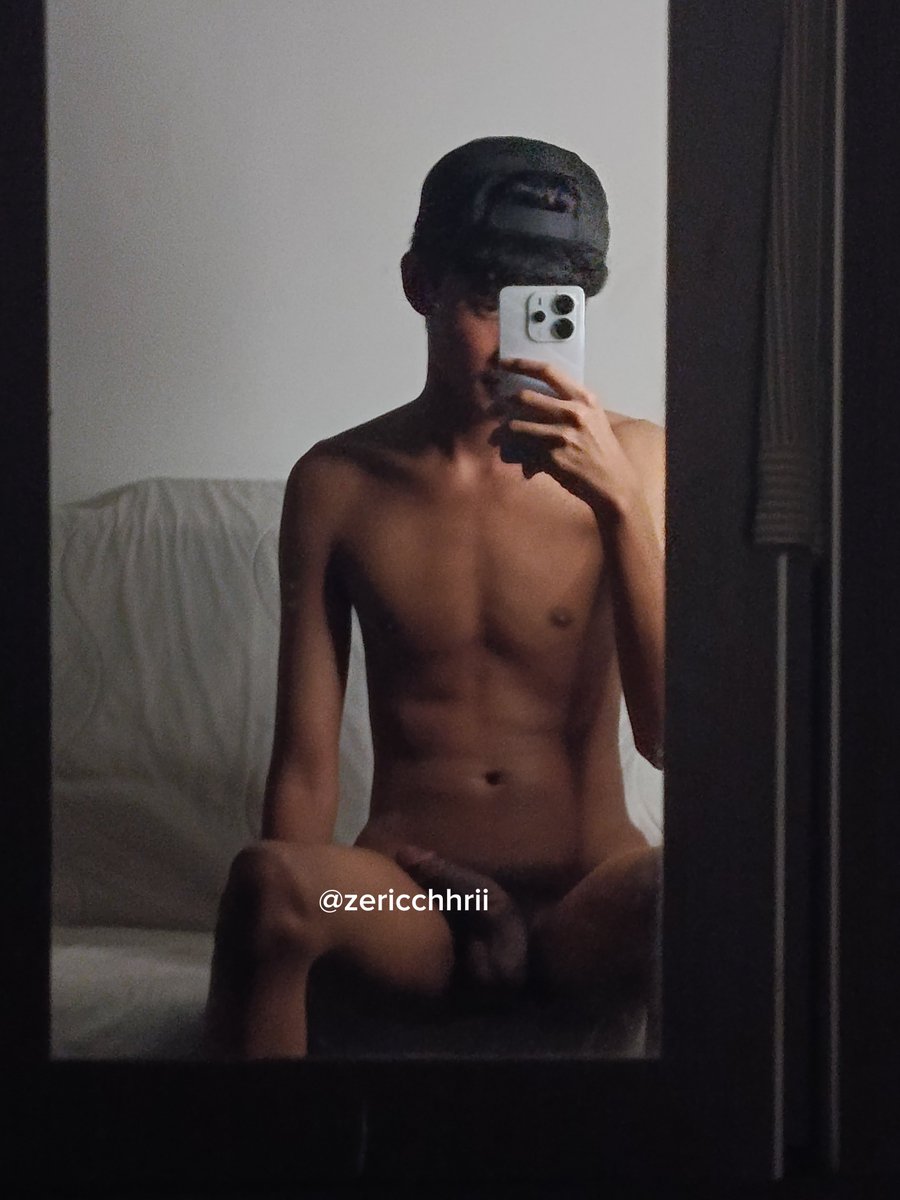 zericchhrii's tweet photo. 😈 https://t.co/LuAHTGe9Cv