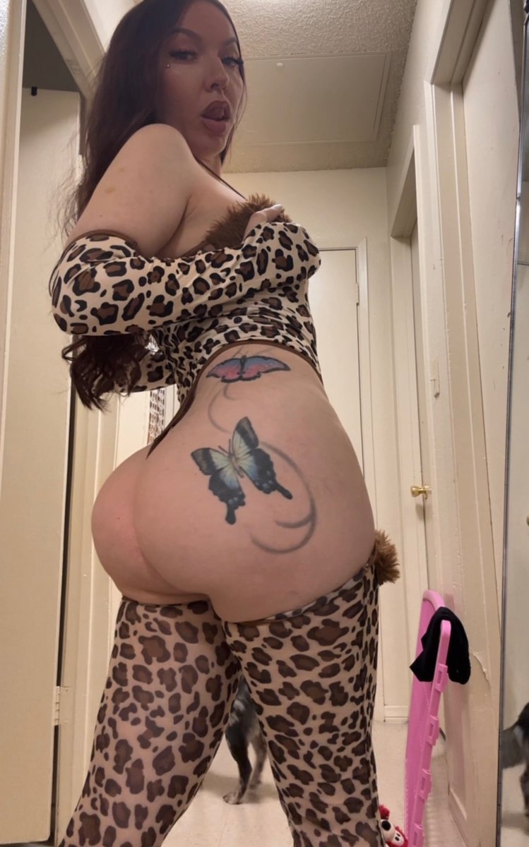 Bellabaeeexmy's tweet photo. Im ready for you daddy 💋🦋
  
https://t.co/5gHtT77YfO https://t.co/AMKnu9LcjH