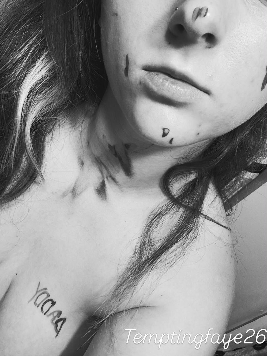 Temptingfaye's tweet photo. Guess what color I wear underneath? 🩶 I decided to use my own skin as a canvas for the latest piece, but I'm leaving a little mystery by filtering the final look in classic black and white. 🎨 Art is all about perspective, layers, and the things that remain hidden just beneath the surface. Sometimes stripping away the color lets you see the raw texture and emotion clearly. Leave your best guesses in the comments below! 👇