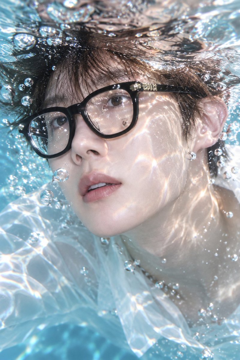 0218uarmyhope's tweet photo. 水も滴る良いオトコ https://t.co/AwrftExrbt