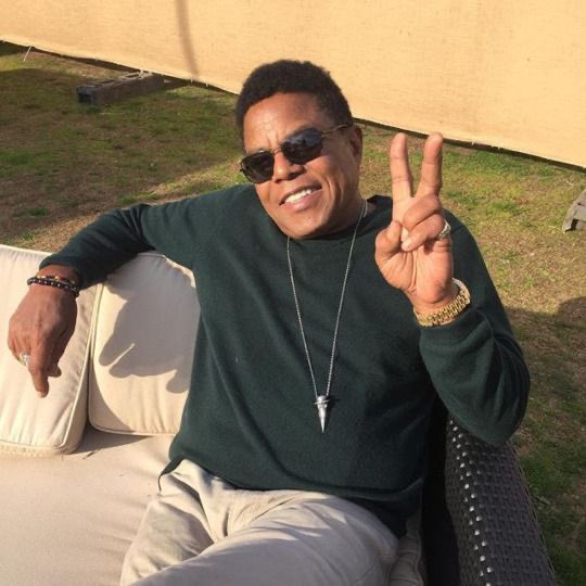 laydinmylife tweet picture