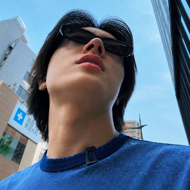 resourcefus's tweet photo. whatever doja cat has said about big noses https://t.co/YKozxuuvH6