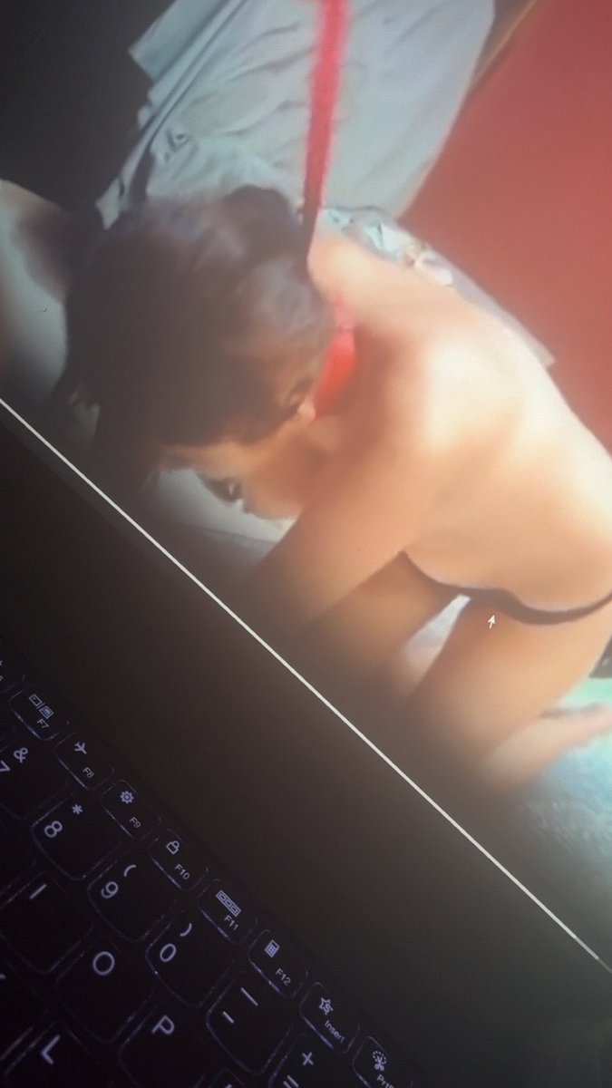 cookiejar_876's tweet photo. Guess whose gooning instead of sleeping rn,,,, https://t.co/WRDeiixQWJ