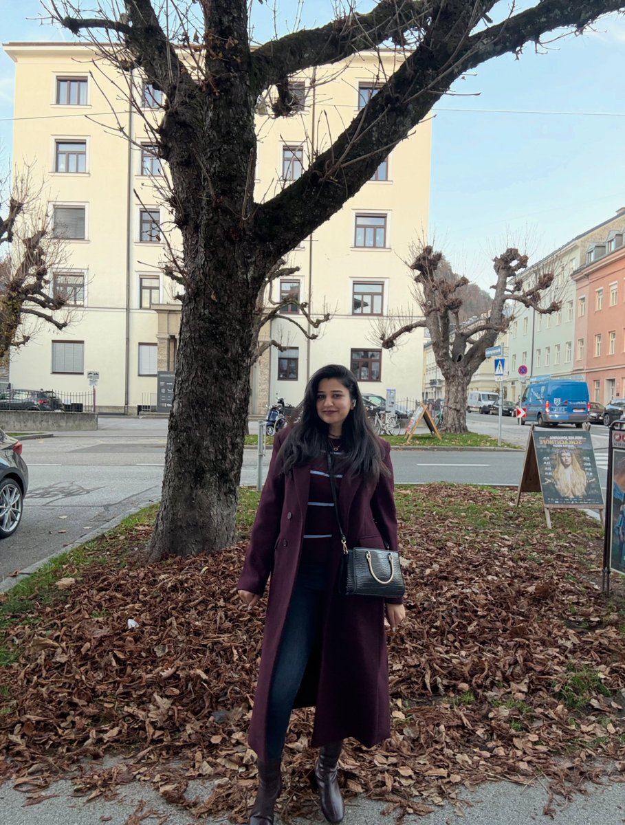 MeErA0312's tweet photo. Aesthetic &amp; Chill
Chasing sunsets and city views. 🌇✨ There’s something magical about this hour.
#GoldenHour #SunsetViews #TravelDiaries #CityVibes https://t.co/N3WoyXCUCf