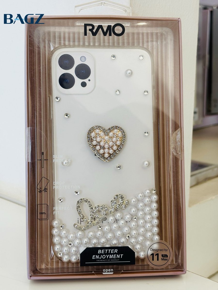 bagzapplestores's tweet photo. Drop the boring case. Enter your hot-phone era🔥📱with our classy collection of phone cases
Available at Bags Apple Store.
📲 Call or WhatsApp 0752 482 226 to order.
#BagzAppleServices #iPhone18 #iPhonecases https://t.co/dwHpp3WZgJ
