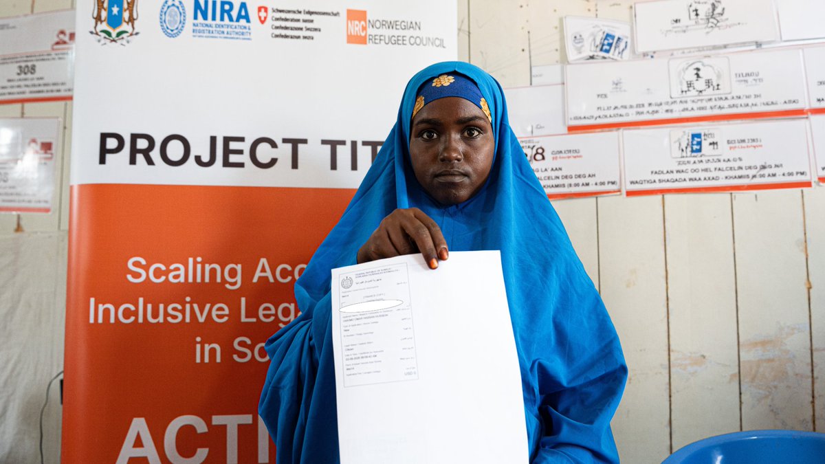 NRC_EAY's tweet photo. For Hakima, a displaced woman in #Deynile, #Somalia, getting a National ID means being able to access basic services.
With support from @SEMIGRATION and @SwissEmbassyKE, we are working with @NIRASomalia and #BRA to support displaced people to get IDs. https://t.co/RwTmKutNfc