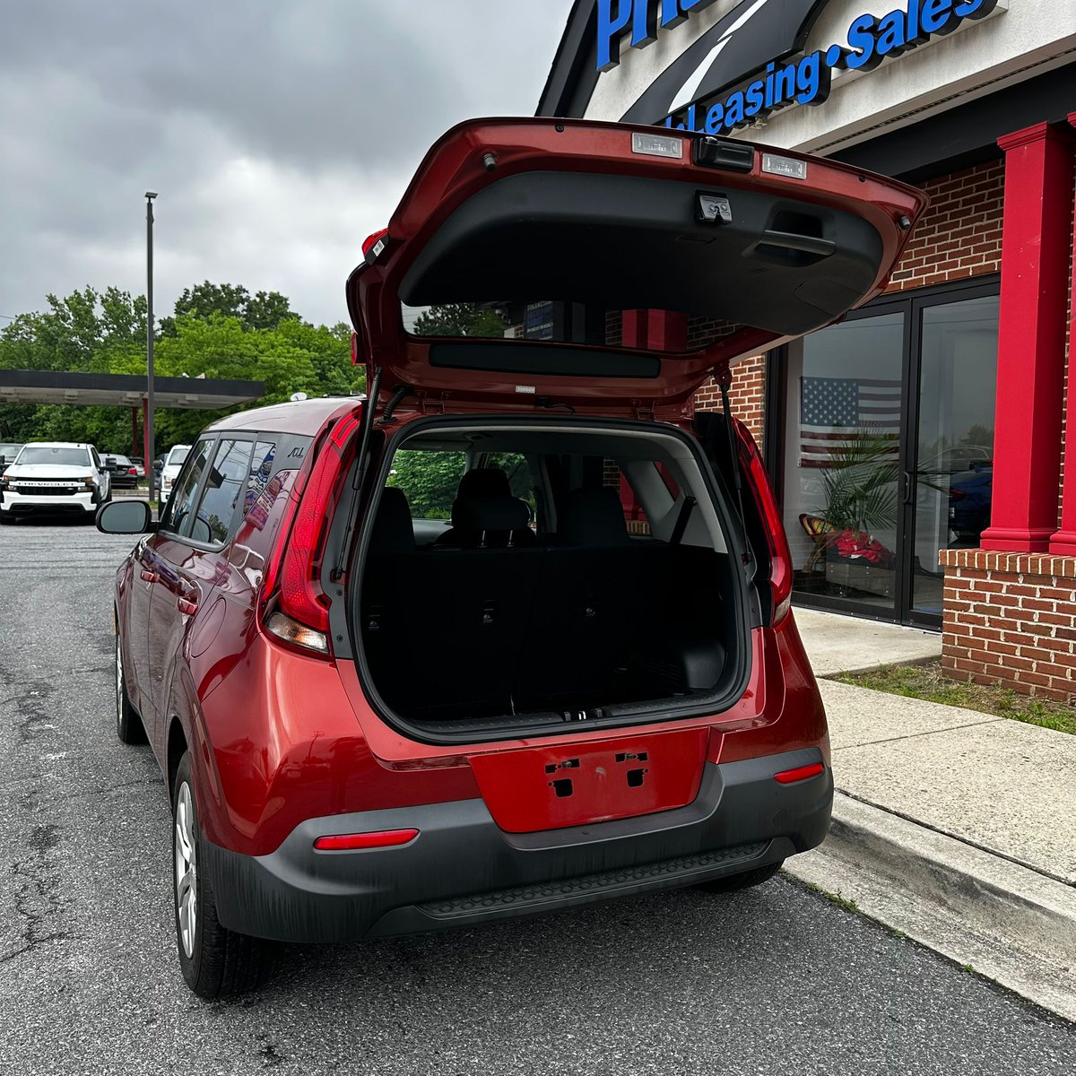 migue_lete's tweet photo. Get your car today! No credit needed. We finance part of the down payment, and your first payment is in 45 days. Call us now: 443-396-7776. 1600 Annapolis Rd, Odenton, Maryland 21113. https://t.co/4gUzax4ljL