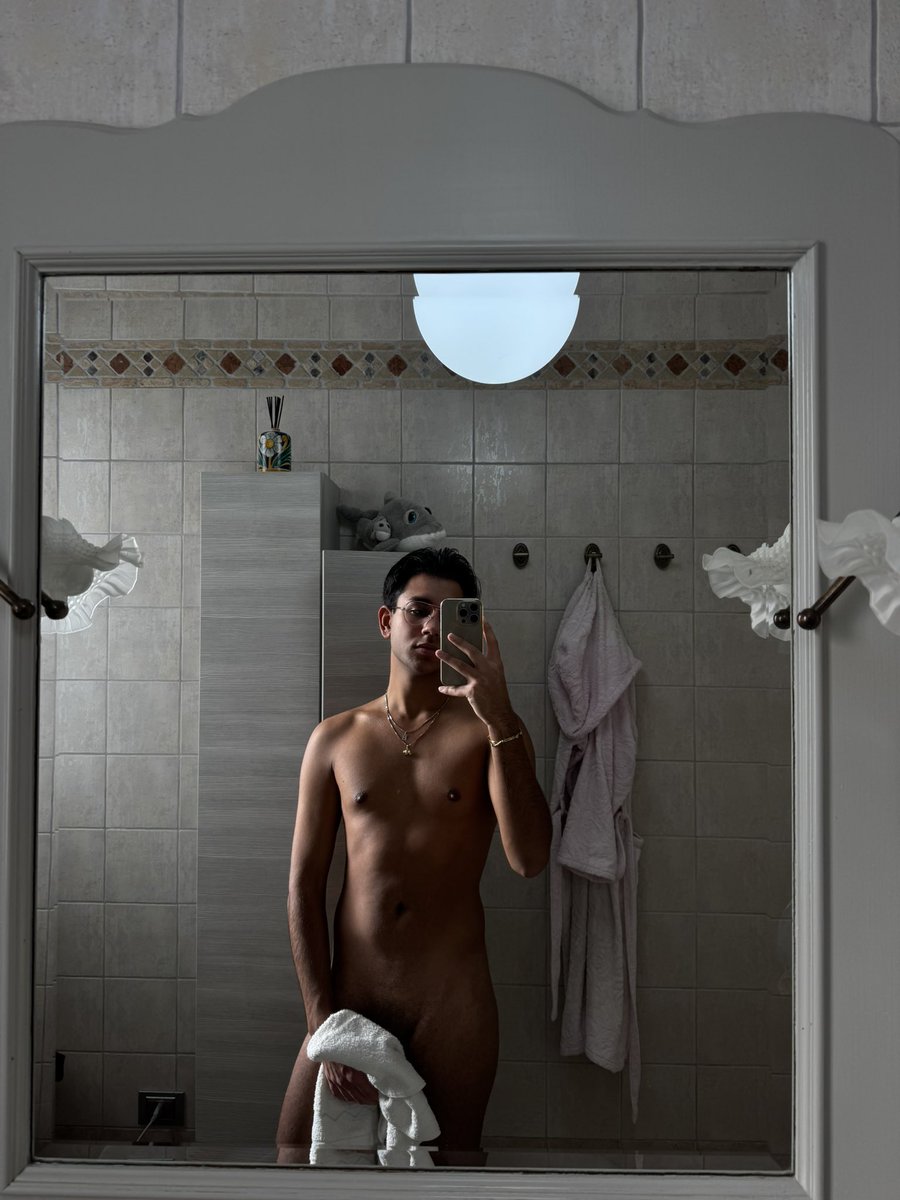 bartlazzarino's tweet photo. 🚿🚿🚿 #mlm https://t.co/FDBLgOlzbp