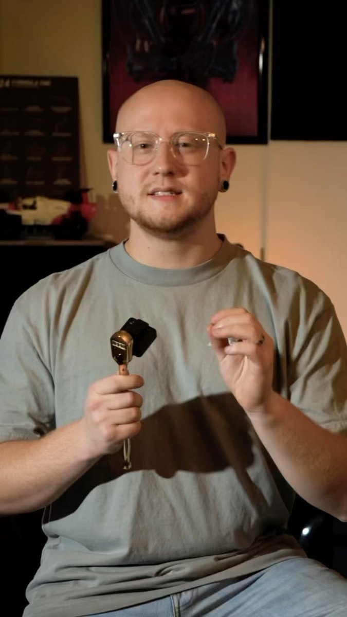 actev_1's tweet photo. A Car You Can’t Drive https://t.co/kpCdsTVOvG