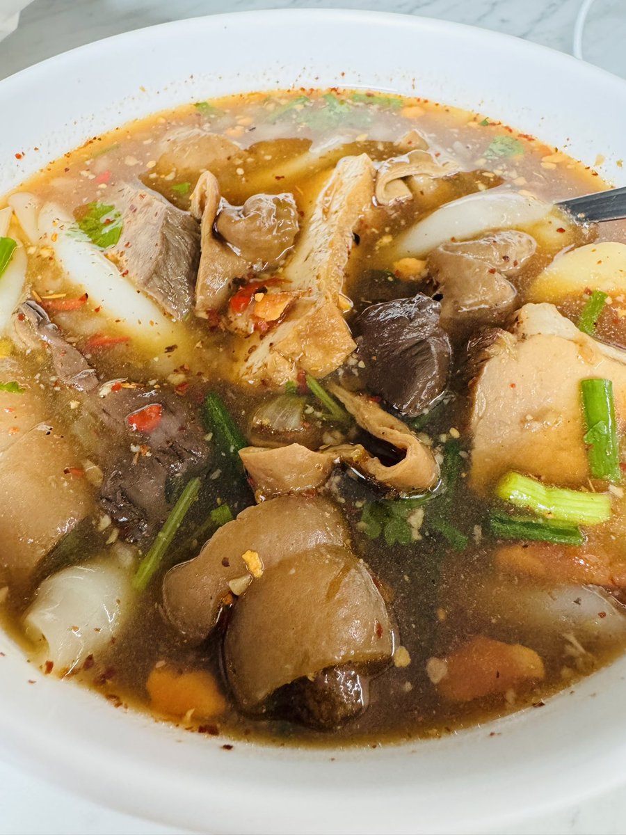 NormalMomm's tweet photo. อิแหม่กิงล่วย😋

HUG E LHEE Q4
#มนต์รักฮักอีหลีQ4 https://t.co/zh31IJos55
