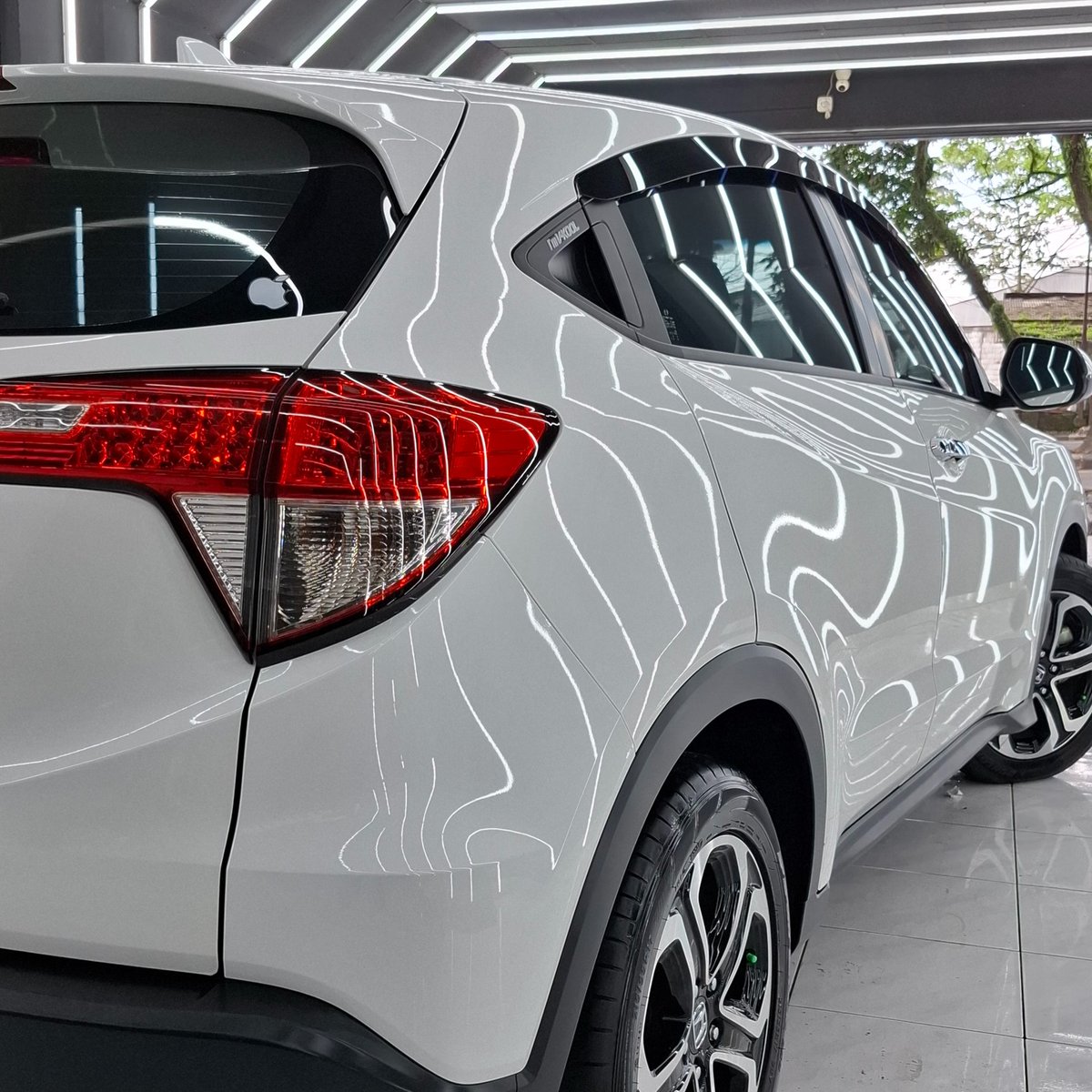 DerenSay's tweet photo. Honda HR-V after Nano Ceramic Coating by Scuto Yasmin! Protects paint from fading, yellowing, and extreme weather. Enjoy a glossy wet look, hydrophobic effect, easier maintenance, and long-lasting shine. Book now to protect your vehicle’s color. https://t.co/ocN8WPBGbd