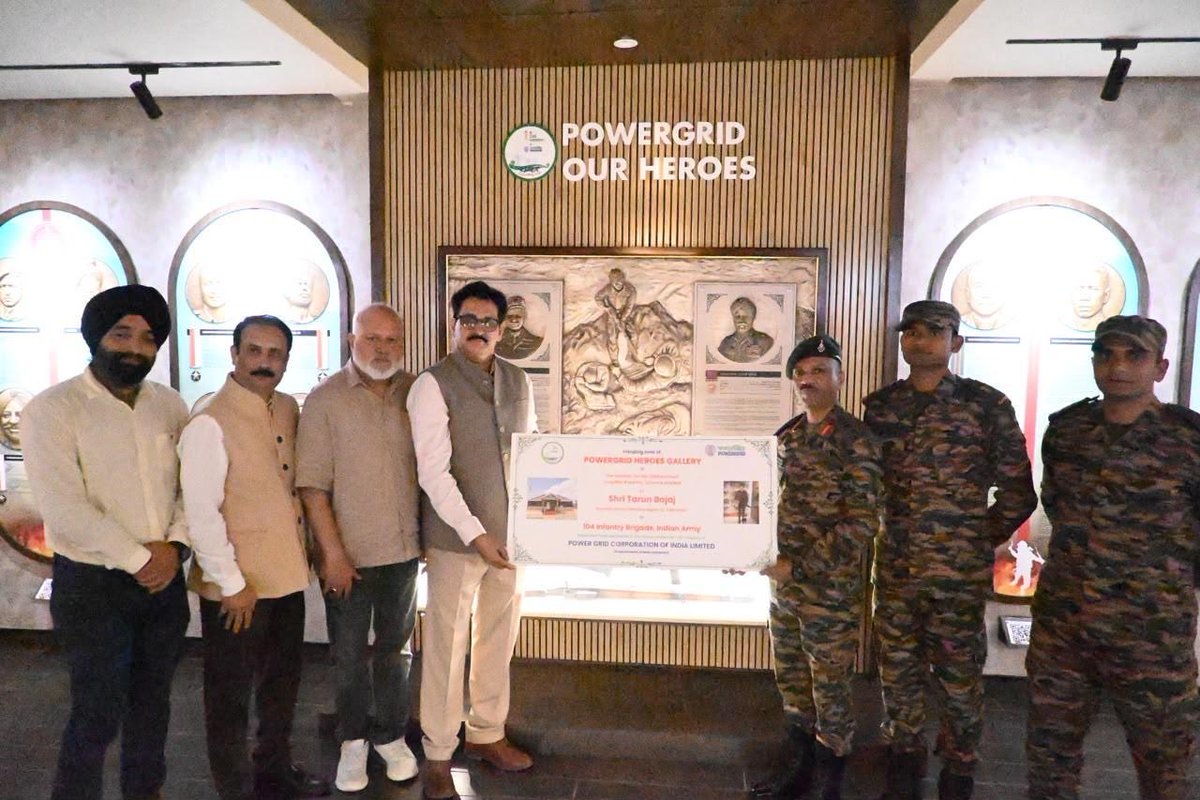 pgcilindia's tweet photo. Under its CSR initiative, POWERGRID handed over the POWERGRID War Heroes Gallery to the Indian Army at the War Museum & Pahadi Culture Centre, Tangdhar, Kupwara, near the Line of Control in Jammu & Kashmir.

The gallery was formally handed over by Shri Tarun Bajaj, ED, Northern Region-II, in the presence of Shri A. H. Khan, CGM (Kashmir), senior officials of POWERGRID and representatives of the Indian Army.

The gallery showcases the military heritage and strategic significance of the Tangdhar region and pays tribute to the valour and supreme sacrifices of soldiers who defended the nation.

The initiative reflects POWERGRID’s commitment to community development, preservation of national heritage and honouring the spirit of patriotism.

#POWERGRID #CSR #IndianArmy #WarHeroes #NationFirst #HonouringOurHeroes