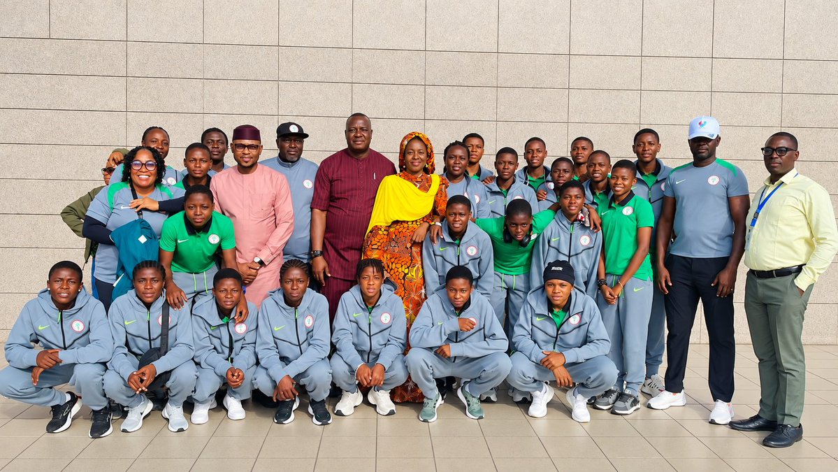 NGSuper_Falcons's tweet photo. 🇳🇬 FLAMINGOS UPDATE

The Flamingos have arrived safely in Yamoussoukro, Côte d’Ivoire, ahead of the WAFU-B U-17 Girls Tournament.

The team arrived at Hotel Maurissonn at 8:23 p.m. local time (9:23 p.m. Nigeria time) after being received at Abidjan Airport by Embassy officials https://t.co/2i5vuAv95y