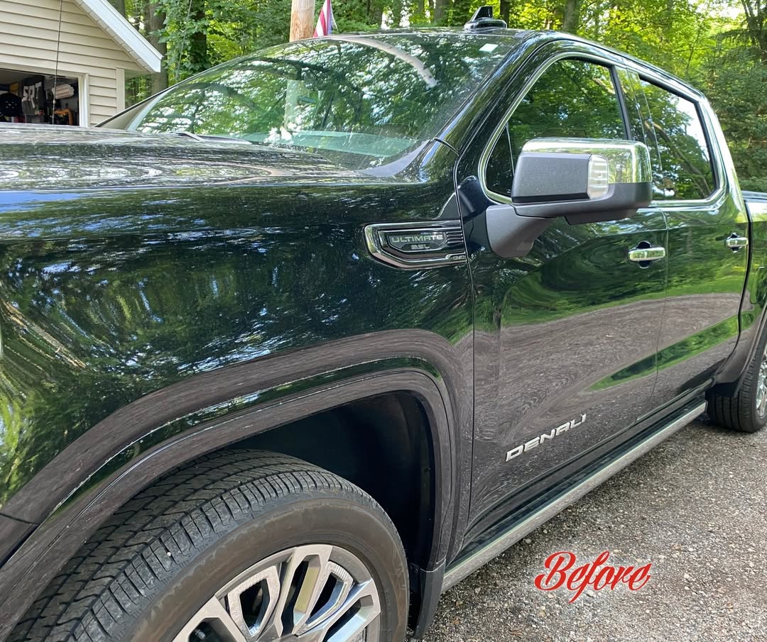 edisonao's tweet photo. This GMC Denali received a one-step exterior polish with extra attention to the hood. The paint now has richer color and shine. Get the most out of your vehicle’s finish with an exterior detail from Garza Detailing. 616-836-7465 https://t.co/kfM3QpW08h