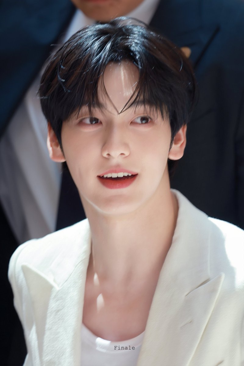 butterwowple's tweet photo. 수빈이 퍼컬은 sk투 피테라 계열이라고 주장한다 https://t.co/iuI0AL6KLC
