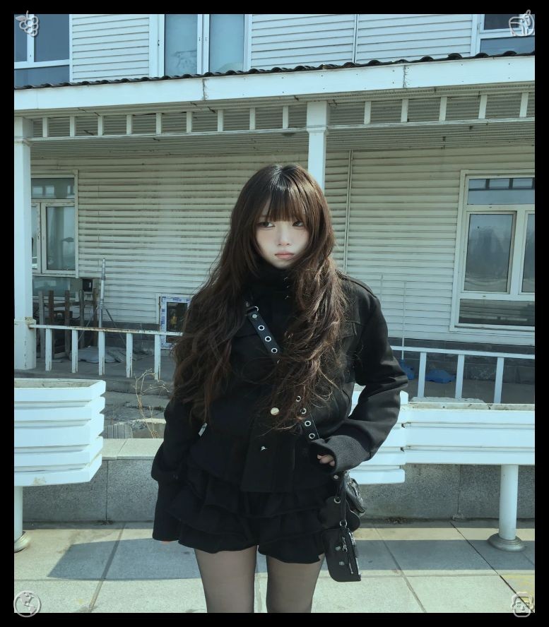 m9kaju's tweet photo. 🥣Tea with lemon Lemon, cut into piecesMia grinned. "He's fortunate to have you around. You handle frightened creatures so well. Don't you recall when you saved that abandoned cat from the parking lot a year ago? Within just one day, you had her eating right from your palm." https://t.co/ANPxIuRfVn
