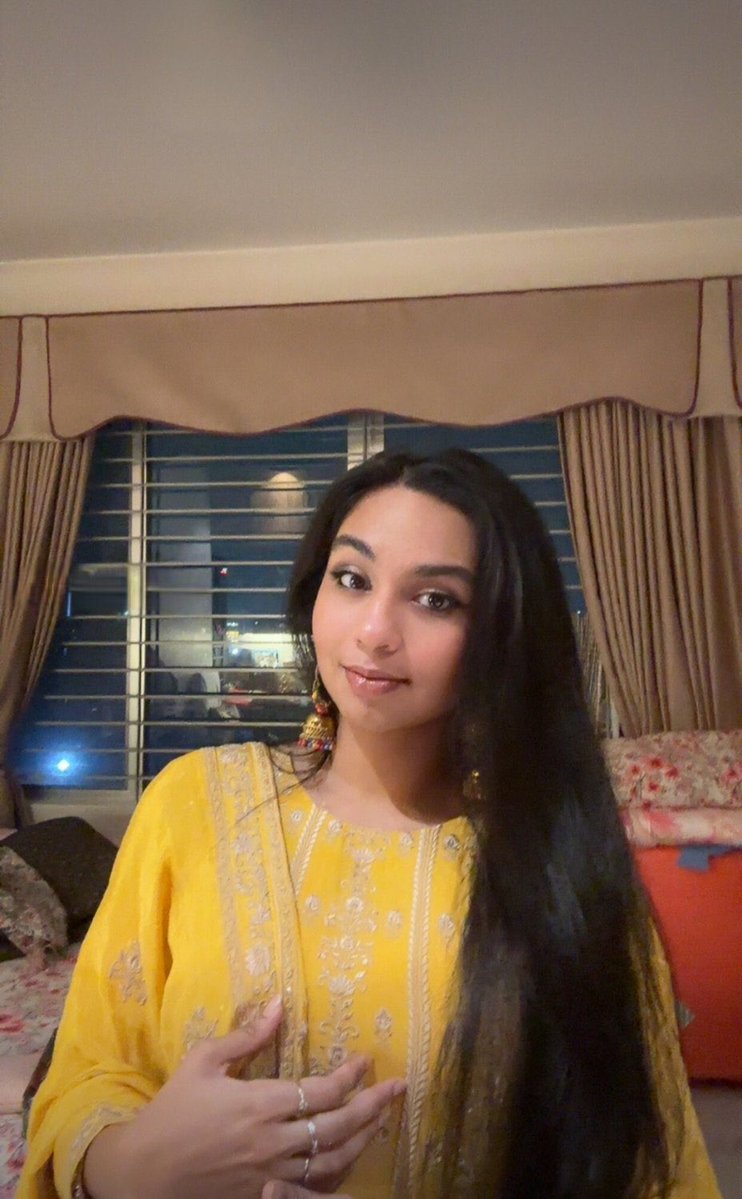 BrownKushi's tweet photo. Desi slut cucks her boyfriend https://t.co/Oi9oINL9BF