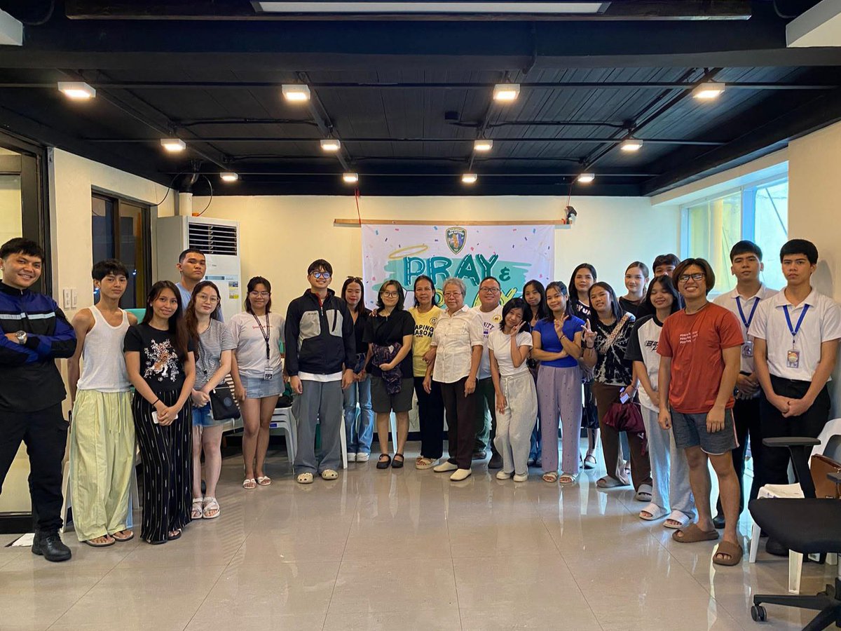 bsapasig's tweet photo. TINGNAN: Personality Development Program para sa BSA College Scholars. ππ»ββοΈππ»ββοΈ Through our collaboration with Bagong Ilog Christian Fellowship, nakikiisa sila sa monthly fellowship activity na naglalayong makapagbigay ng values formation. π
#BSACollegeScholars #BSACollabs https://t.co/vUKr2WnmqJ