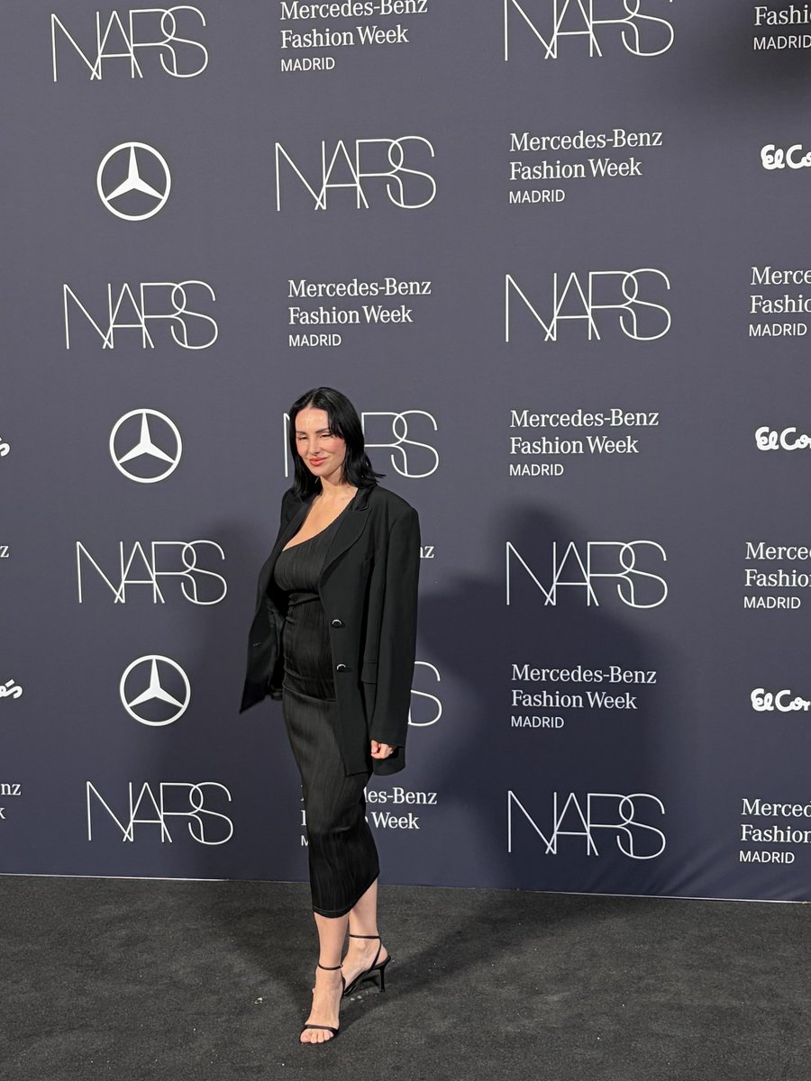 UniversalSpain's tweet photo. 📸 Martin, Mala Rodríguez y Marlena en la cena inaugural de la Mercedes Benz Fashion Week de Madrid por Nars! https://t.co/OZB5P2mej5