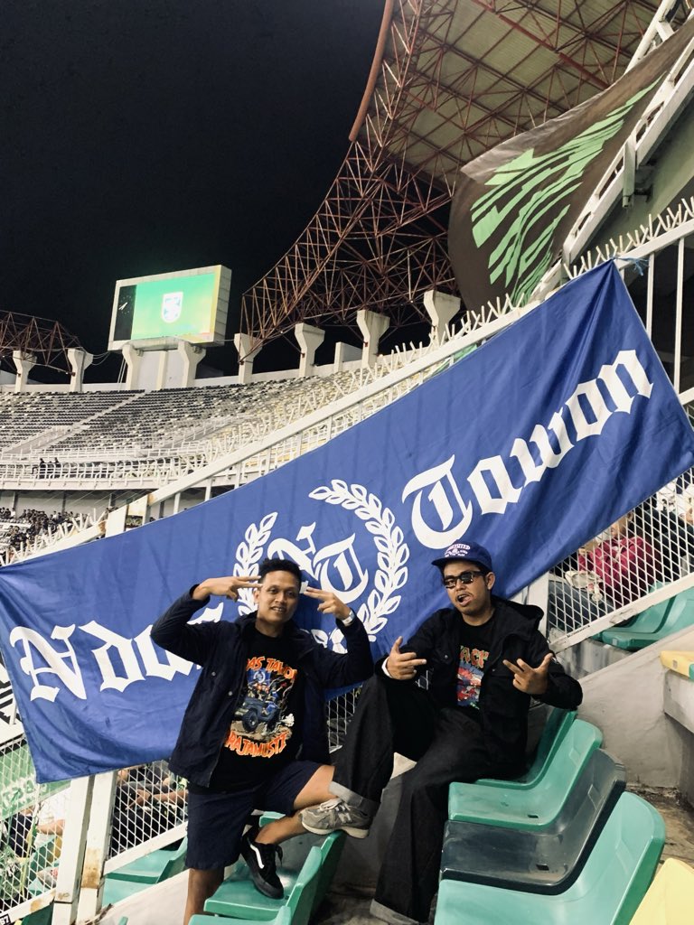 harisbs23's tweet photo. Surabaya🔵 https://t.co/gsX6Td4O2P