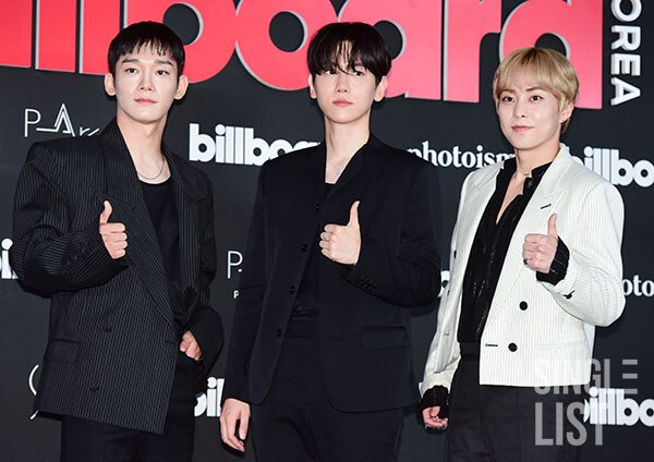 hamster_xiu's tweet photo. 엑소 첸백시, INB100 전속계약 효력정지…법원 “신뢰 관계 깨져” https://t.co/IS56QF8ROw

#시우민 #XIUMIN #シウミン #秀珉 #金珉锡 #첸백시 #첸 #백현 https://t.co/Nm0RFKNgPk