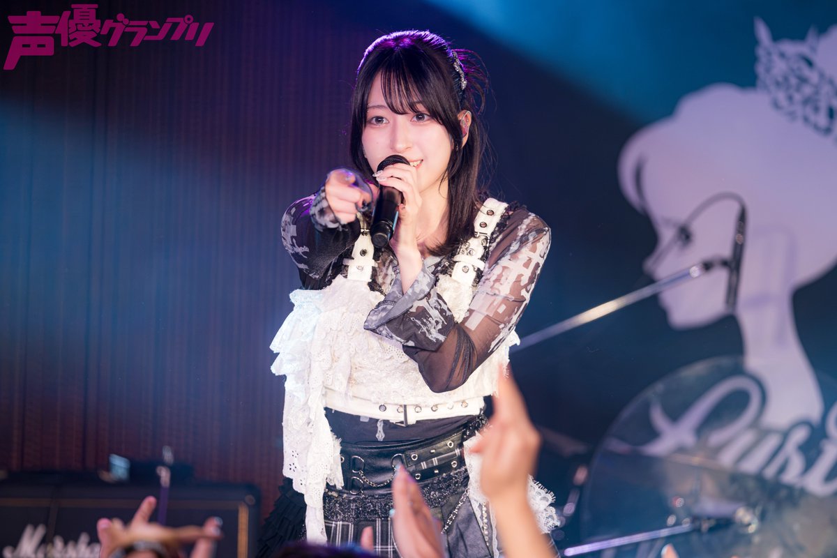 seigura's tweet photo. 【9/7開催】LustQueen「The story resumes EXTRA」

結那さん・月音こなさんのツインボーカルで魅せた新体制エクストラライブに声グラが密着📸臨場感あふれるライブカットとともにステージを振り返ります🎤

#LustQueen  #結那 #月音こな

https://t.co/Z3tHHy6bdi https://t.co/ZB3Mb4FU16