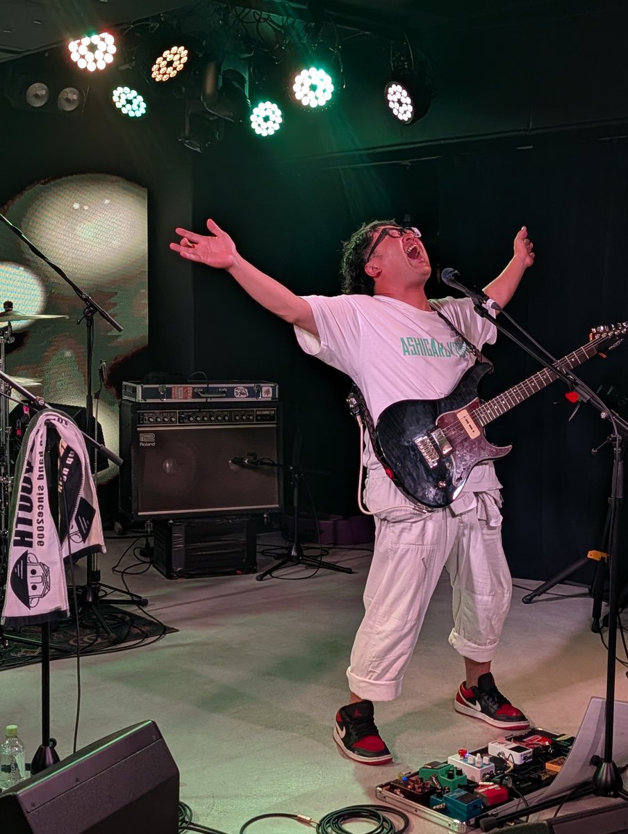 ankotodaifuku76's tweet photo. 7日のAndy誕生日会　#アシガルユース　#raleonestance #レイル　ツリーします！ https://t.co/4PlTbnUJvf