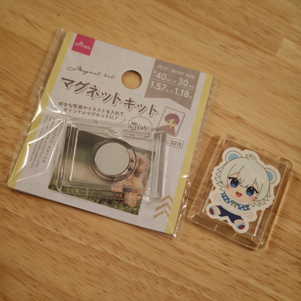 zennkopasub's tweet photo. スライド缶ステッカーに入ってるシールを
こう！！！！！！
これで冷蔵庫とかに貼れる！！！！！

かわいいね🐻‍❄️ https://t.co/eVLfd9dBKV