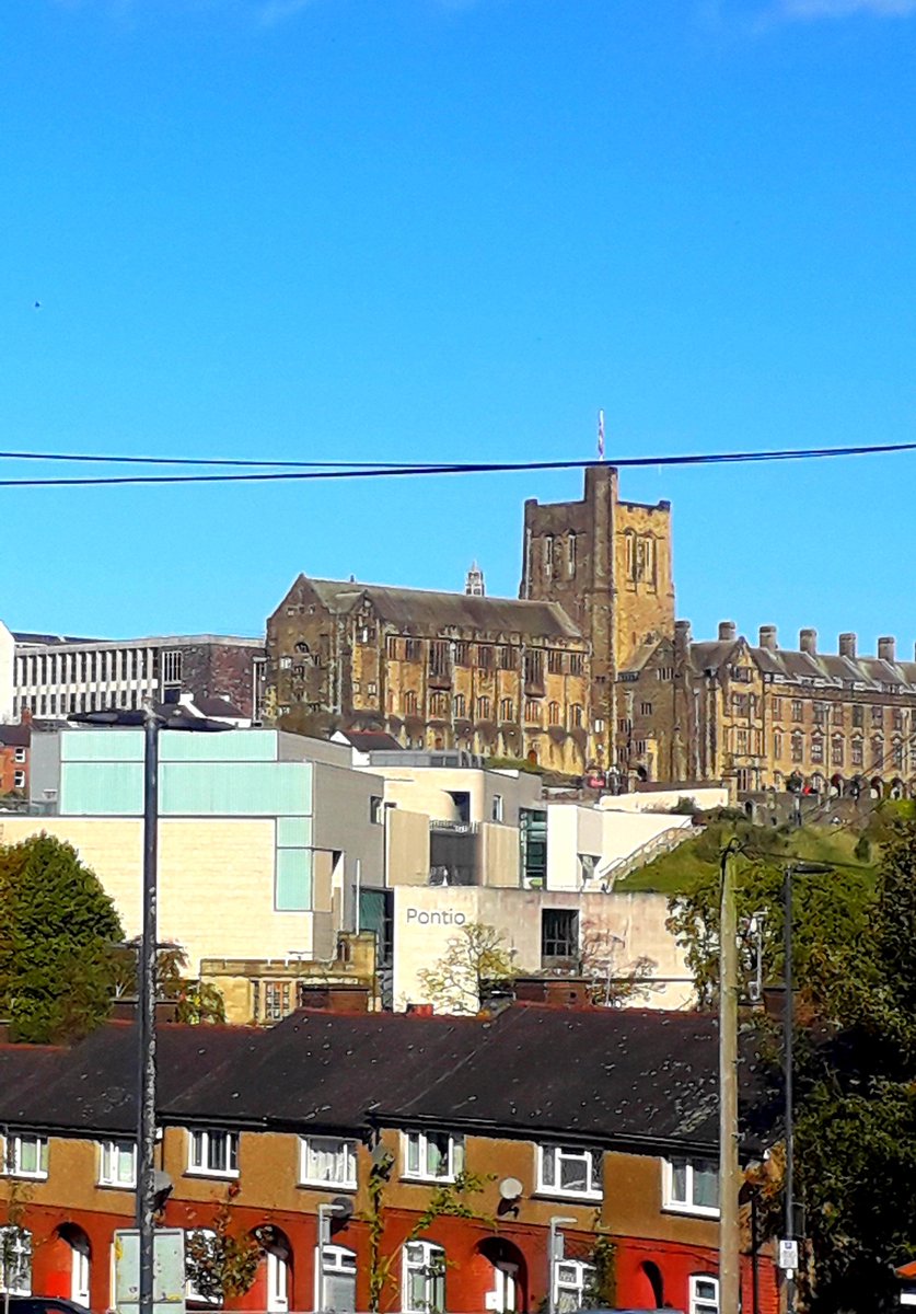 LZellas's tweet photo. #AlphabetChallenge
#WeekKforKn
Knowledge: Bangor University behind a mish-mash of architecture https://t.co/iWSXMIGZxZ